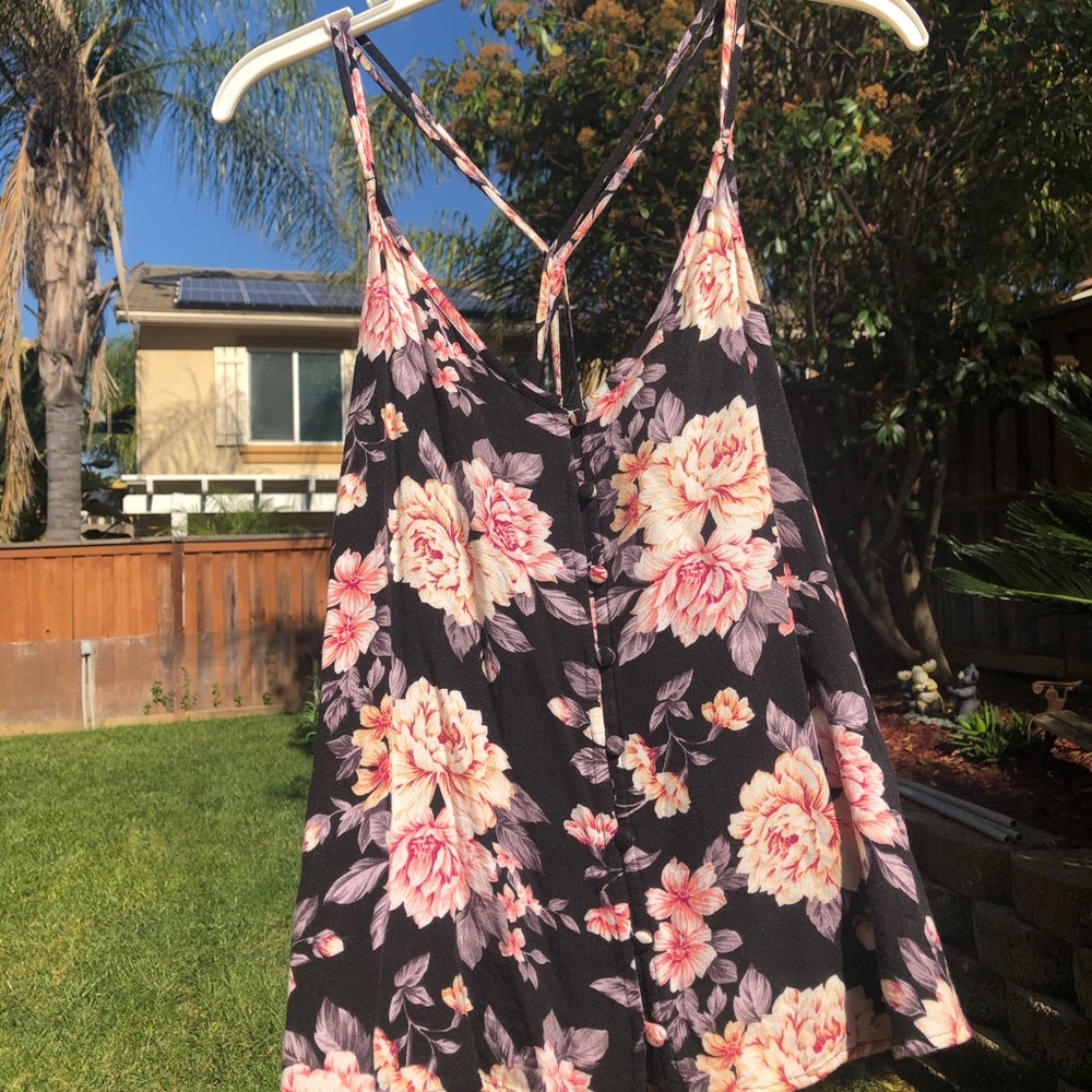 Black floral tank top